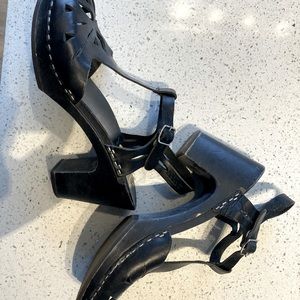 Swedish hasbeen clogs